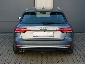 Car image 35