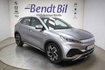 Car image 2