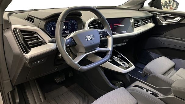 Audi Q4 50 quattro e-tron 224 kW image number 6