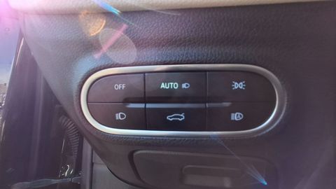 Car image 34