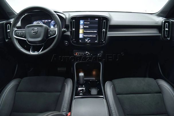 Volvo XC40 D3 AWD 110 kW image number 29