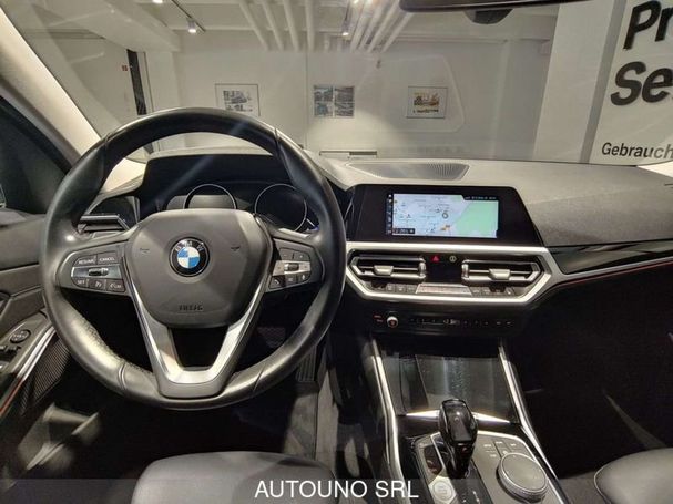 BMW 320i Touring 135 kW image number 7