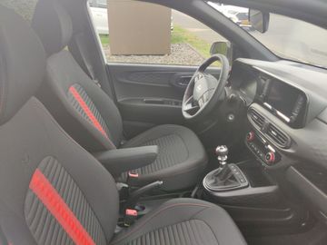 Car image 6