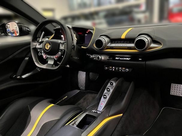 Ferrari 812 Superfast 585 kW image number 15