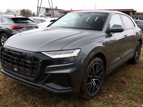 Audi Q8 55 TFSI S-line 280 kW image number 1