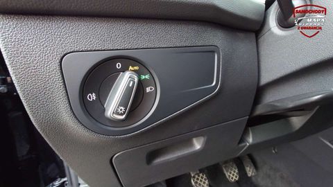 Car image 33