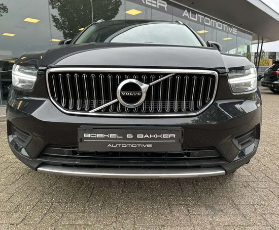 Volvo XC40 Recharge T4 155 kW image number 13