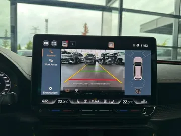 Car image 33