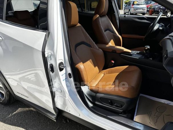 Lexus UX 135 kW image number 16