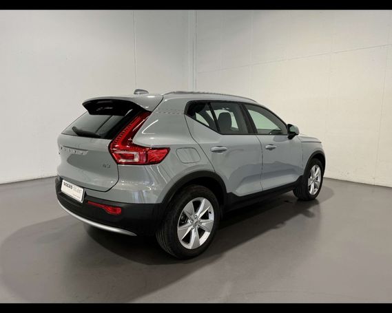 Volvo XC40 120 kW image number 2