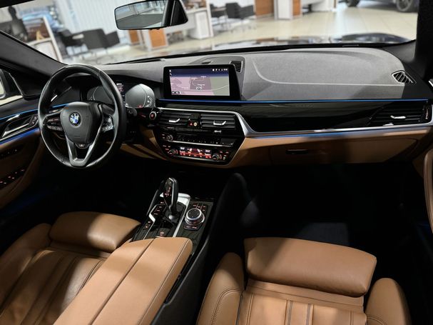 BMW 530 Touring xDrive 215 kW image number 40