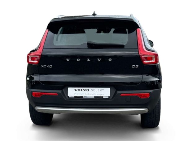 Volvo XC40 D3 Momentum 110 kW image number 6