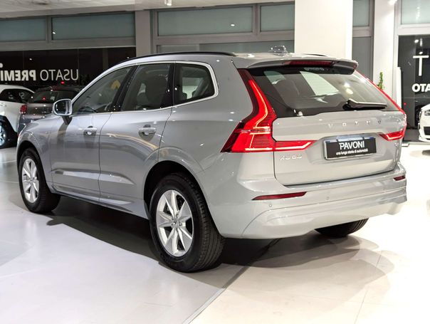 Volvo XC60 B4 145 kW image number 4