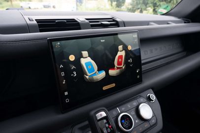 Car image 31