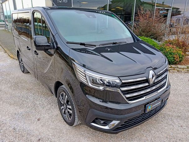 Renault Trafic Blue dCi 150 Spaceclass EDC 110 kW image number 3