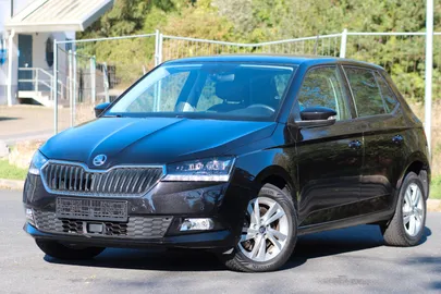 Car image 1
