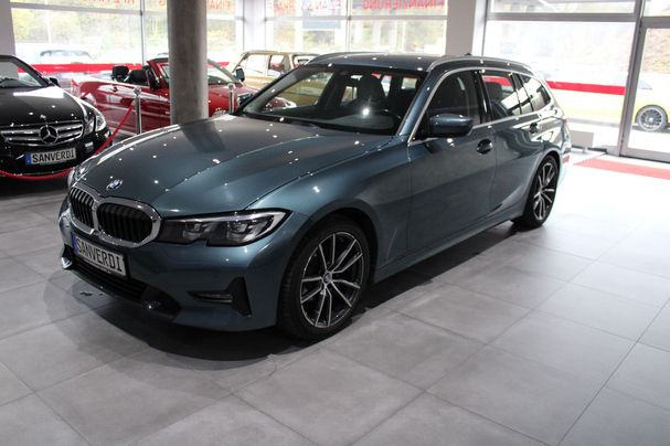 BMW 318d Touring 110 kW image number 1