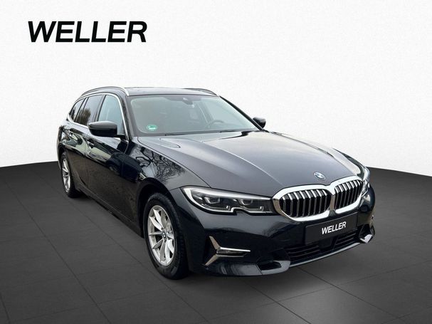 BMW 320d Touring xDrive 140 kW image number 3