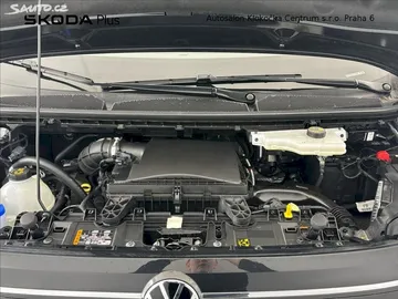 Car image 35