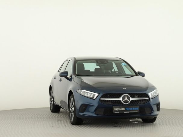 Mercedes-Benz A 250 e 160 kW image number 3