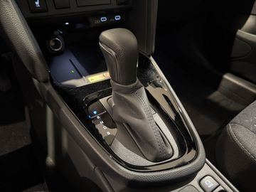 Car image 26