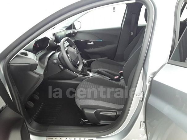 Peugeot 208 PureTech 75 55 kW image number 14