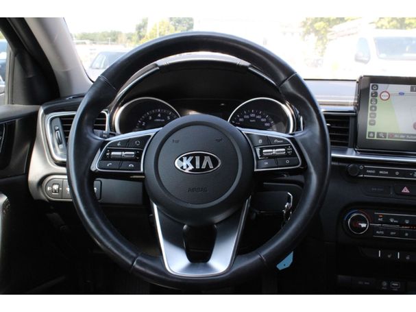 Kia Ceed SW 1.4 T-GDi DCT Vision 103 kW image number 14