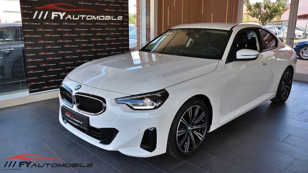 BMW 220i Coupe 135 kW image number 1