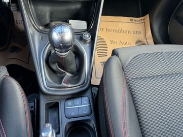 Car image 31