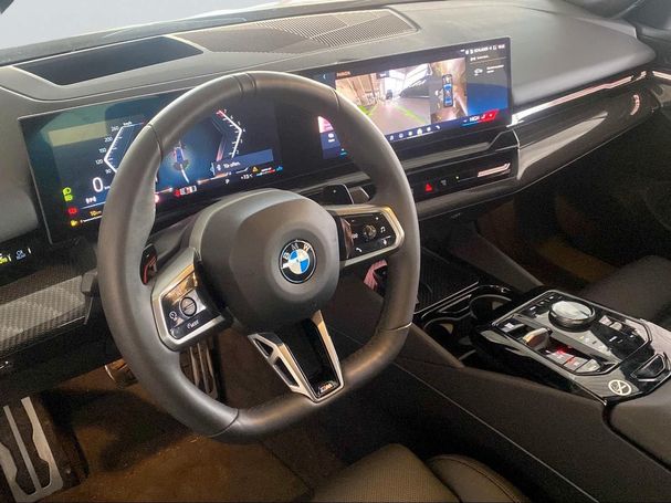 BMW 520i 140 kW image number 12