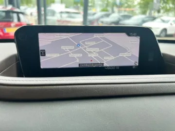 Car image 31