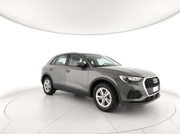 Audi Q3 35 TFSI S tronic Business 110 kW image number 7