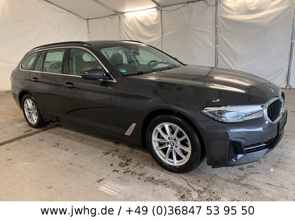 BMW 520d Touring 140 kW image number 2