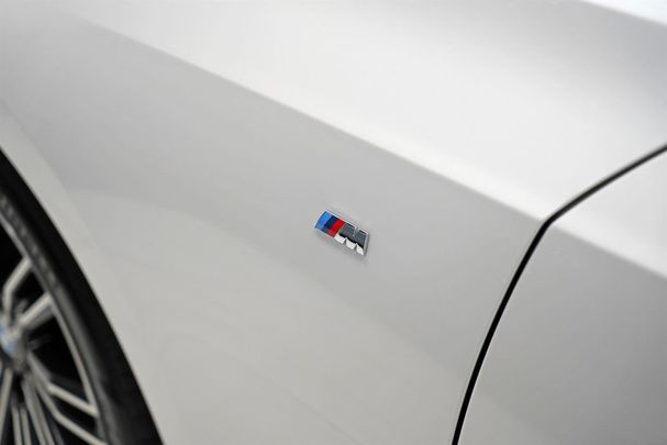 BMW 320i M Sport 135 kW image number 7