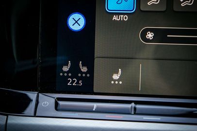 Car image 41