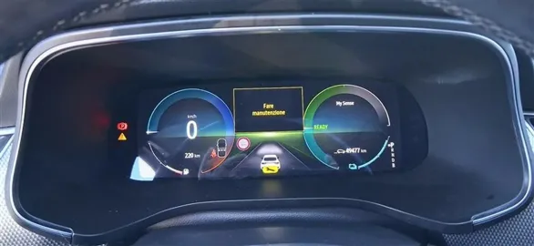 Car image 13