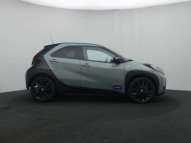 Toyota Aygo X 1.0 VVT-i 53 kW image number 14