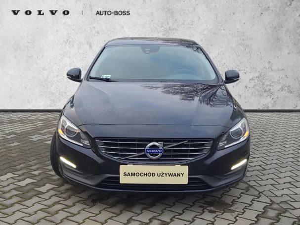 Volvo V60 D4 Kinetic 133 kW image number 2