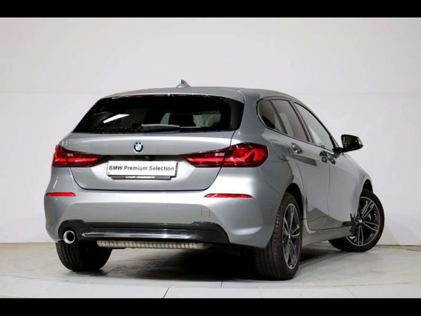 BMW 118i Sport Line 100 kW image number 3