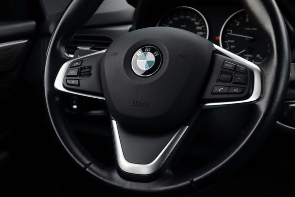 BMW 220i Active Tourer 141 kW image number 11