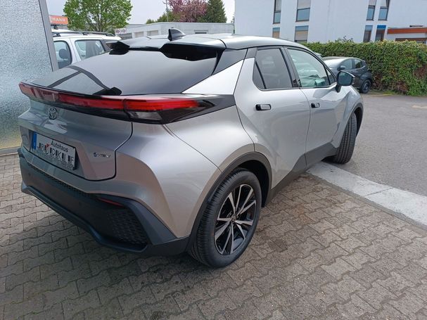 Toyota C-HR 2.0 Hybrid 145 kW image number 5