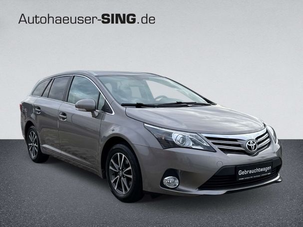 Toyota Avensis i 108 kW image number 8