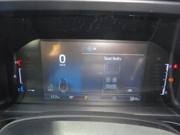 Car image 32