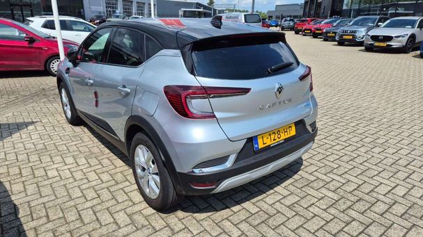 Renault Captur E-Tech Plug-in Hybrid 160 Intens 117 kW image number 3