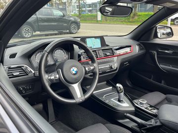 Car image 37