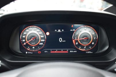 Car image 21