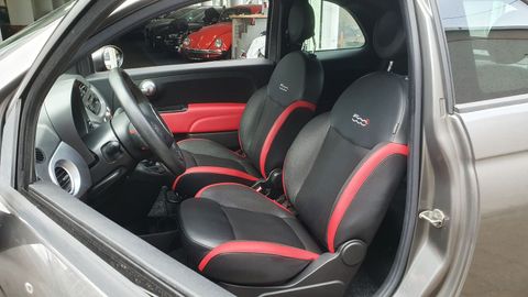 Car image 15