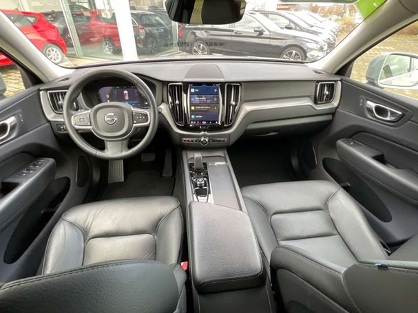 Volvo XC60 B4 Momentum 145 kW image number 21