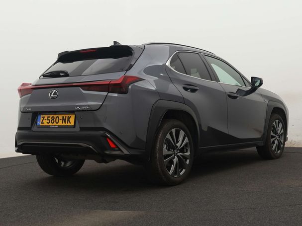 Lexus UX 250h 135 kW image number 2