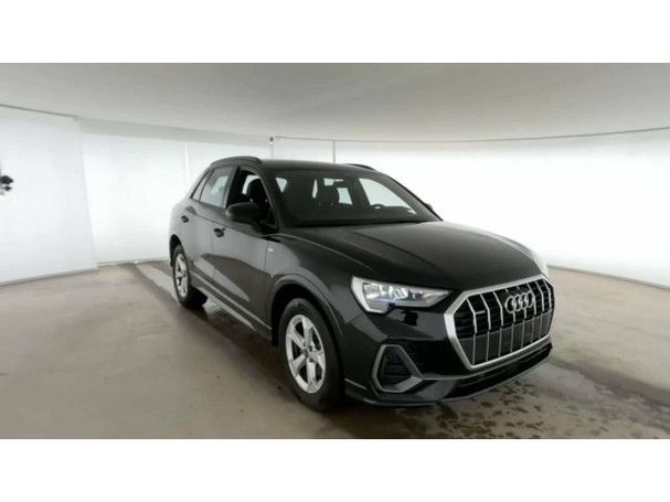 Audi Q3 35 TDI S-line 110 kW image number 10